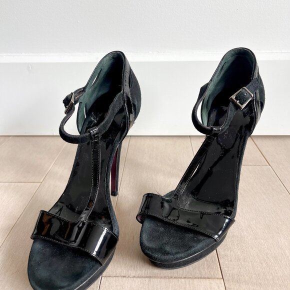 Barbara Bui Black Pumps w/ Purple Iridescent Soles - Picture 5 of 6